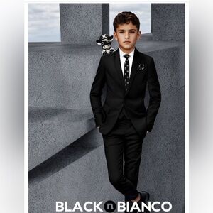 Black N Bianco Boys'  Modern Slim Fit 5 PIECE Suit In Helen Black